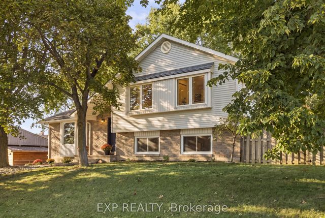 178 Laurentian Drive, Waterloo