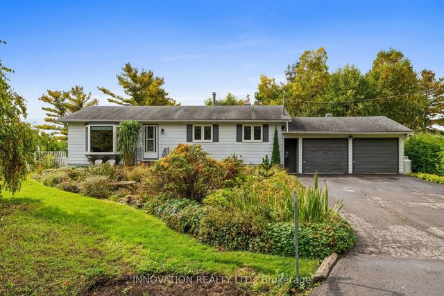 2863 John Shaw Road, Carp - Dunrobin - Huntley - Fitzroy and Area