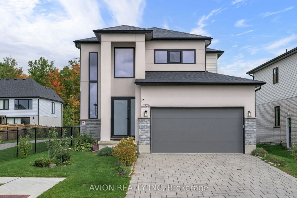 1779 Applerock Avenue, London North