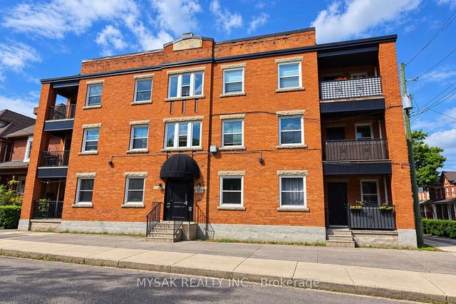 455 King William Street, Hamilton