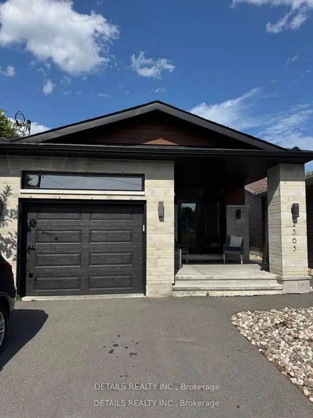 2565a Page Road A - Upper Unit, Orleans - Convent Glen and Area