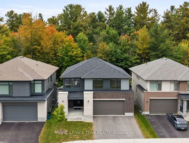 217 Ketchikan Crescent, Kanata