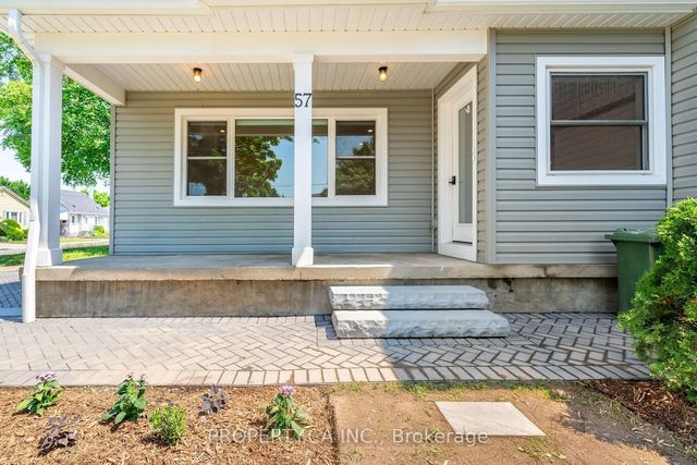 57 Mcelroy Road Main, Hamilton