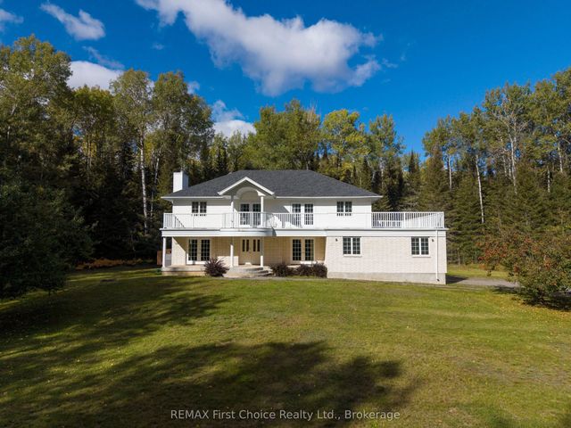 2086 Granite Road, Thunder Bay