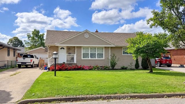 12 Roseland Avenue, St. Catharines