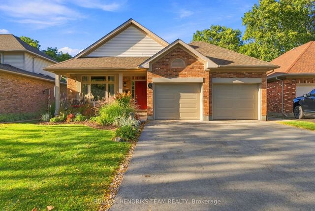 13 Timber Lane, St. Catharines