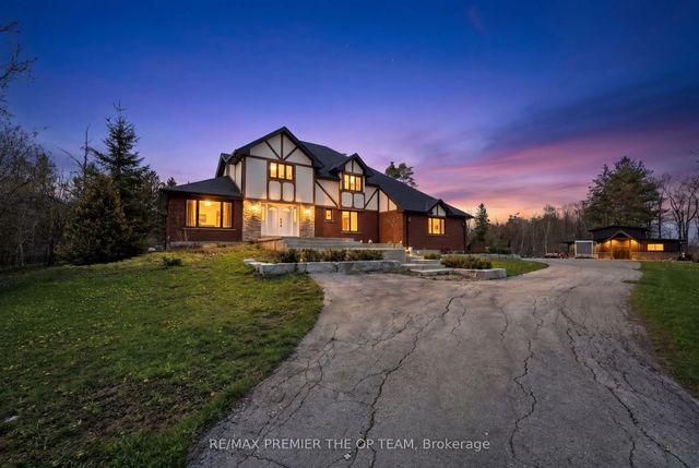 344207 15th Side Road, Amaranth