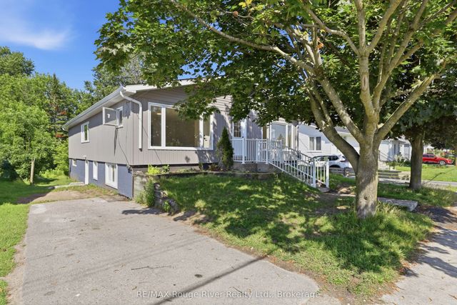 144 Macdonald Avenue Unit A, Belleville