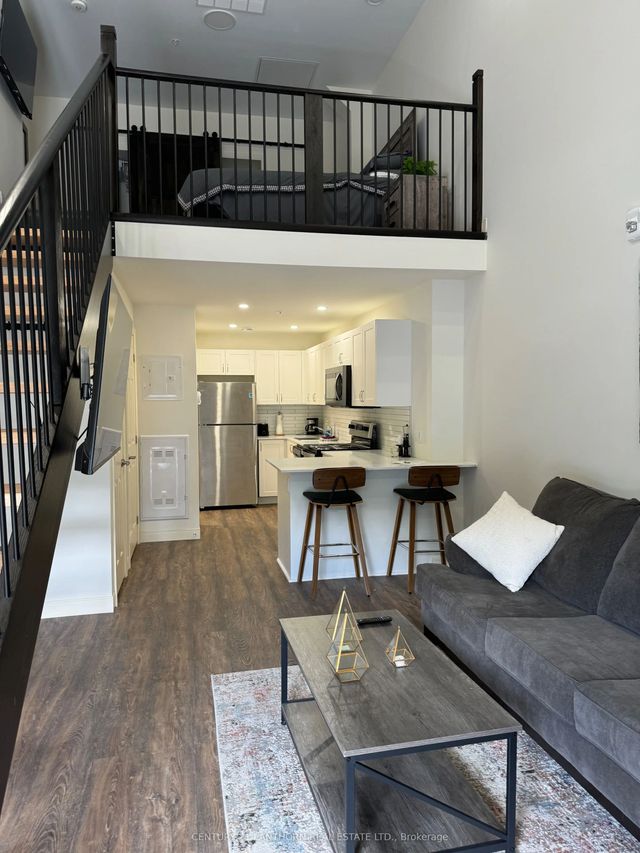 135 Station Street 129, Belleville