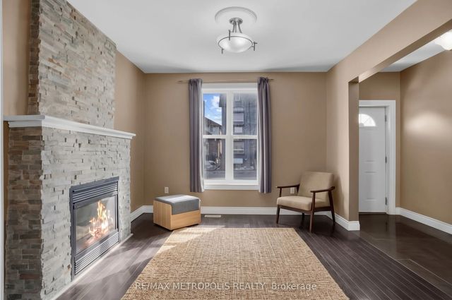 201 Bay Street N, Hamilton
