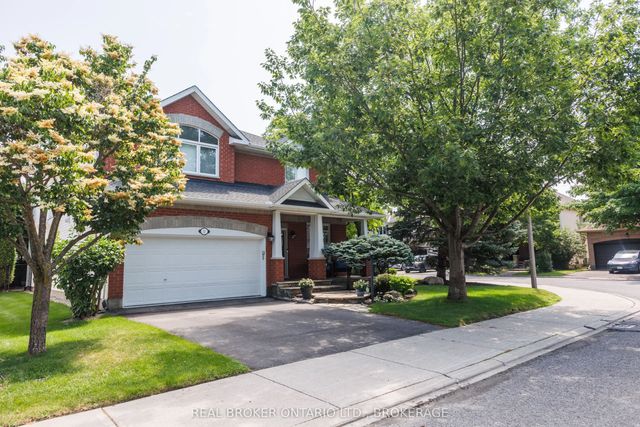 11 Redbridge Crescent, Barrhaven