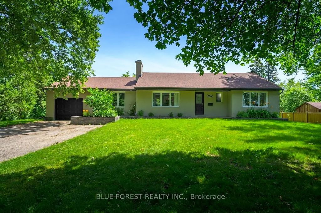 966 Glenbanner Road, London South