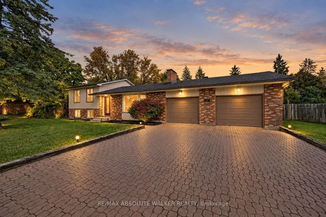 29 Jonathan Pack Street, Stittsville - Munster - Richmond