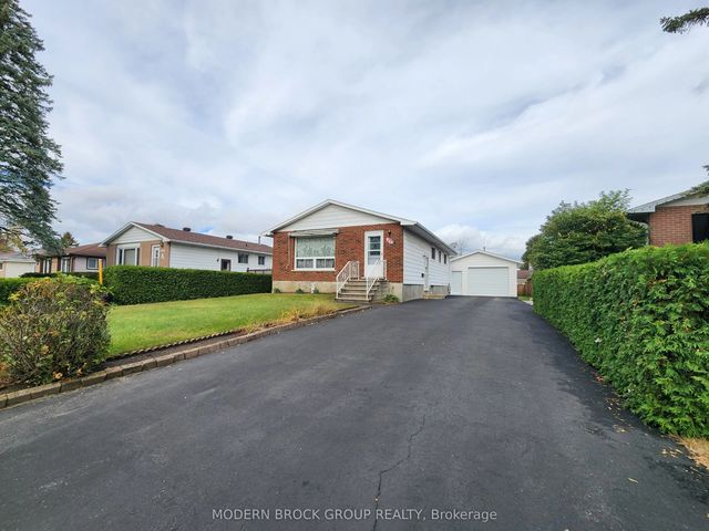 944 Mackenzie Road, Prescott