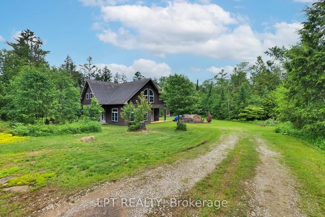 1039 Ben Lake Road E, Gravenhurst