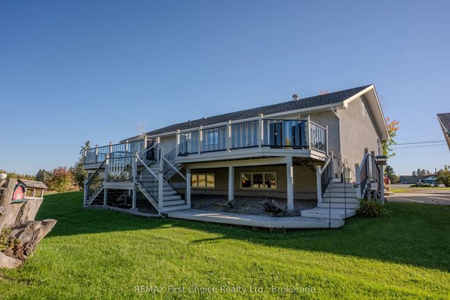3410 Hwy 11 71 Highway, La Vallee