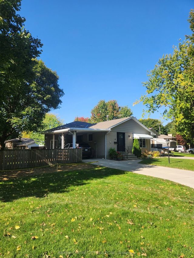 4 Quail Place, Chatham-Kent