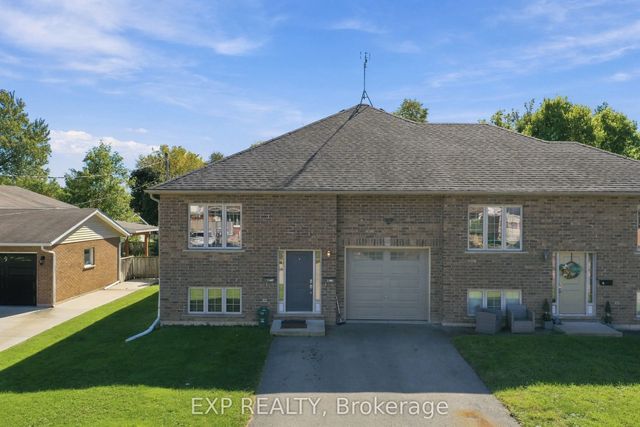 11 Donald Avenue, Welland
