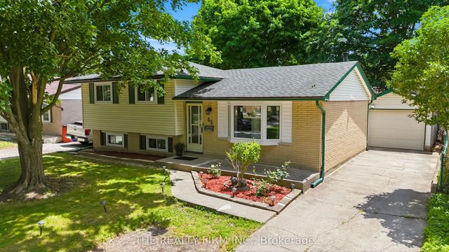 45 Amy Crescent, London East