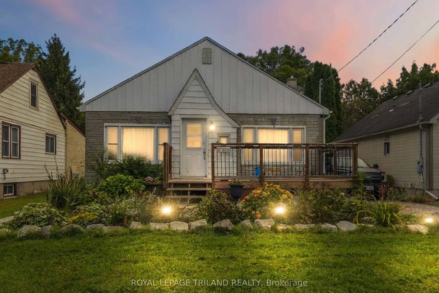 180 Forest Hill Avenue, London South
