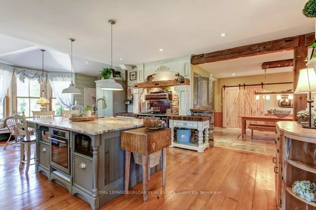 2108 Westbrook Road, Hamilton