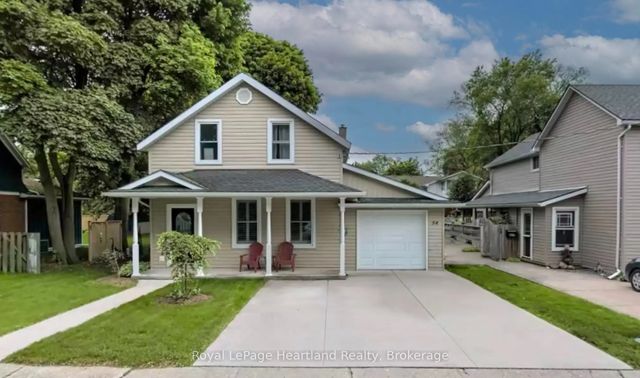 54 Trafalgar Street, Goderich