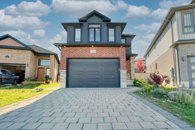571 Freeport Street, London North
