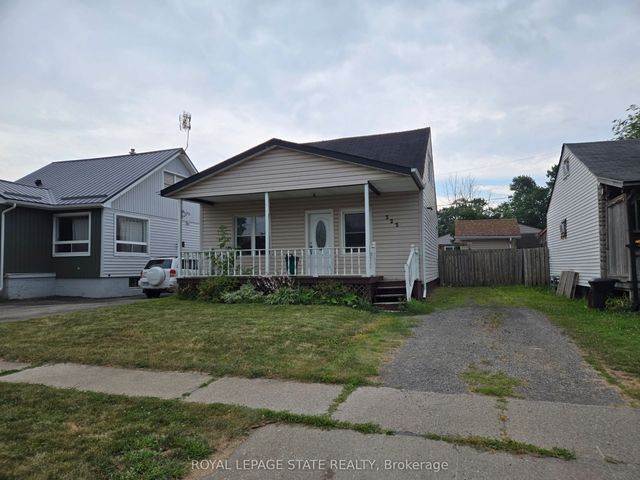 325 Simpson Avenue, Welland