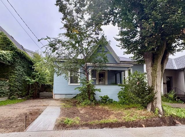 563 Ontario Street, London East