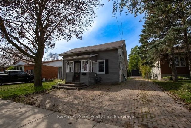 23 Wolfe Street, Kawartha Lakes