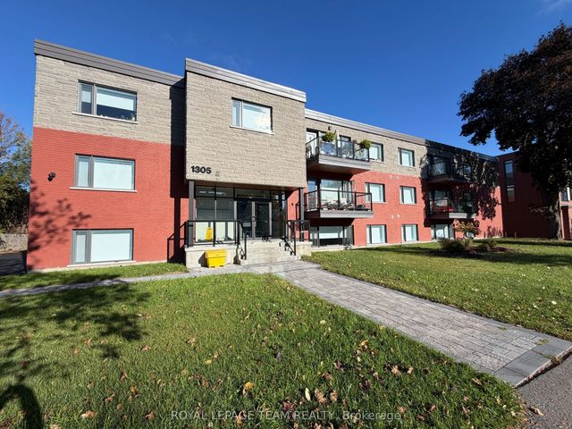 1305 Summerville Avenue 204, Carlington - Central Park