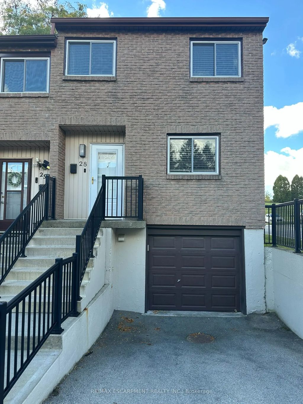 250 Magnolia Drive 28, Hamilton