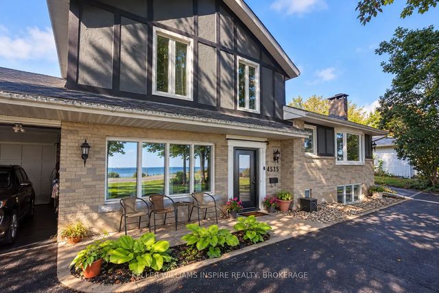4535 Bath Road, Loyalist