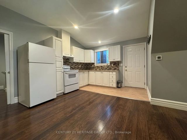 166 Cedardale Avenue #3a, Hamilton