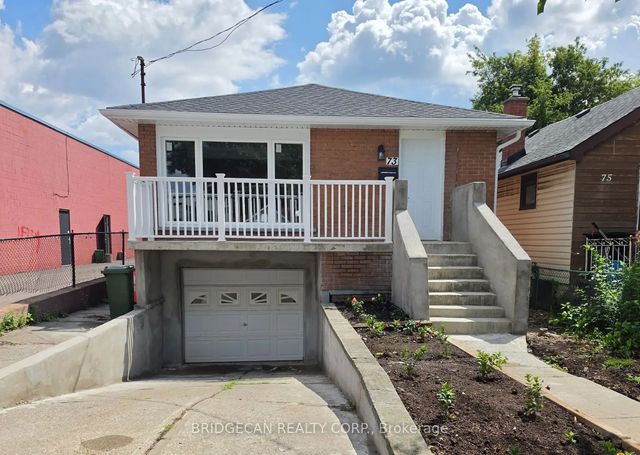 73 Adair Avenue S, Hamilton