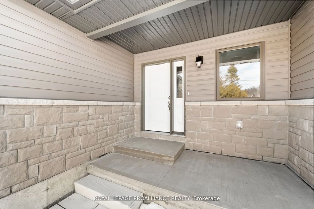 Blk 14-220 Homewood Avenue, Trent Hills