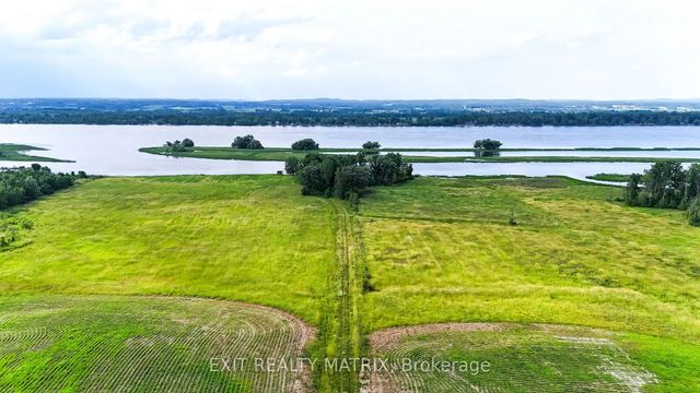 3521 Old Montreal Road, Orleans - Cumberland and Area