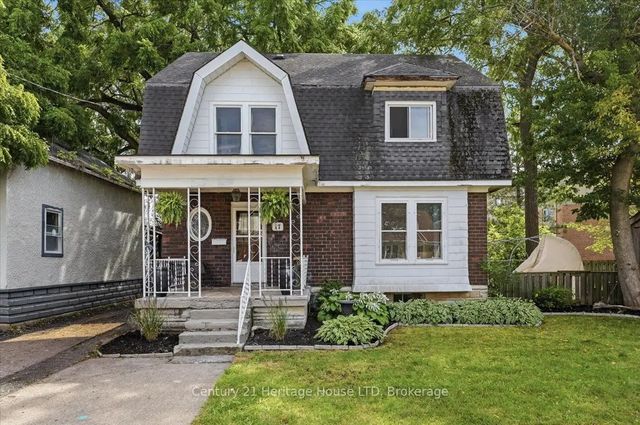 17 Elizabeth Street E, Welland