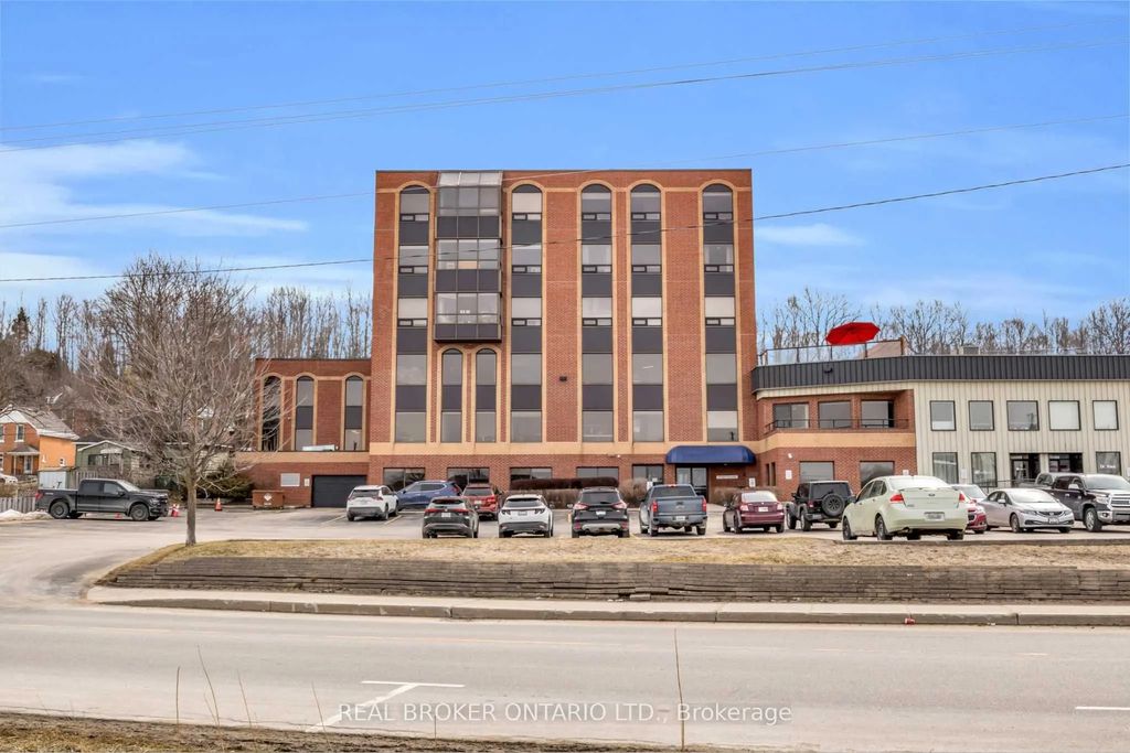 1717 2nd Avenue E 505, Owen Sound