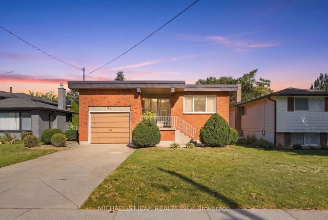 32 San Fernando Drive, Hamilton