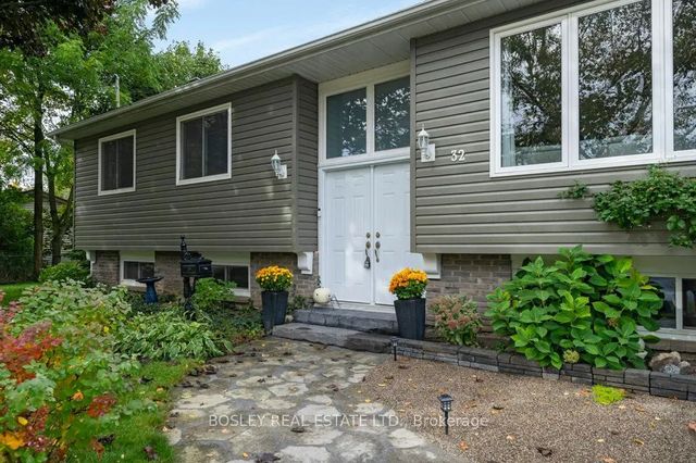 32 Mill Street, Erin