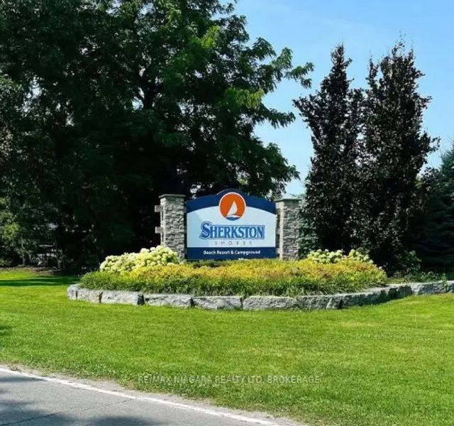 87 Evergreen Village Road, Port Colborne