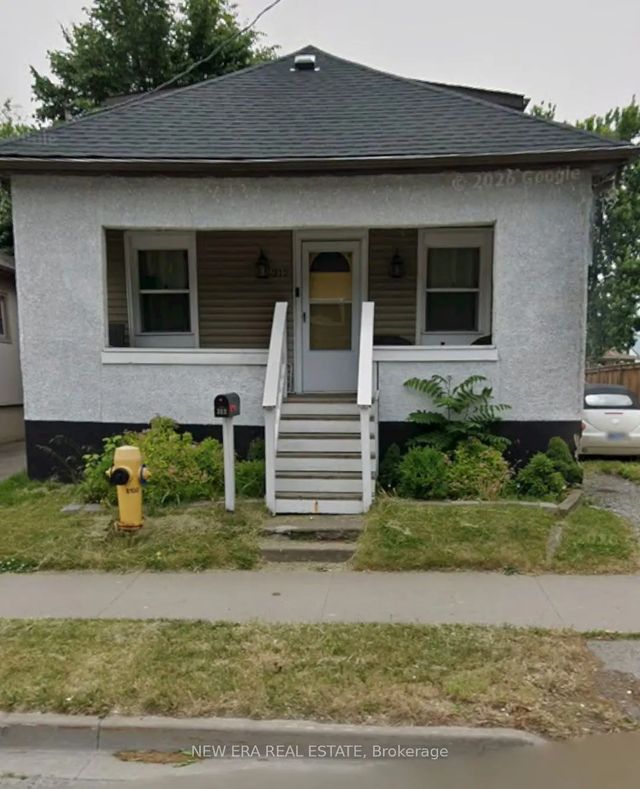 212 Niagara Street, St. Catharines