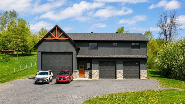 18779 Paragon Road, South Glengarry