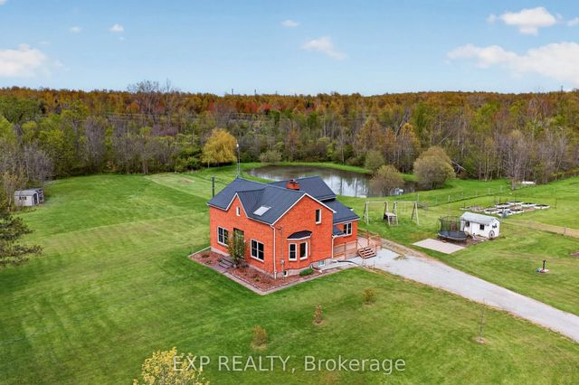 2266 Pettit Road, Fort Erie