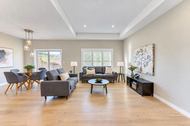 15 Matheson Crescent, East Zorra-Tavistock