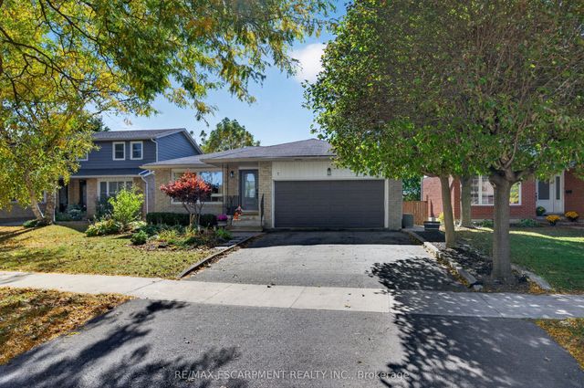 7 Fern Avenue, Hamilton