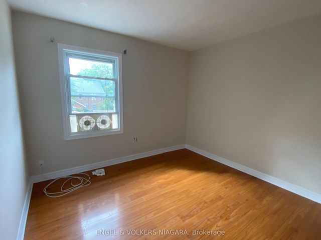 5006 Willmott Street 2, Niagara Falls