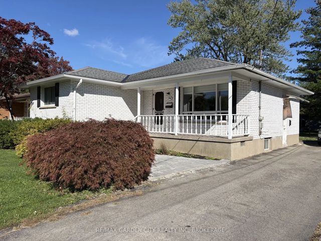 44 Valencourt Drive Lower, Welland
