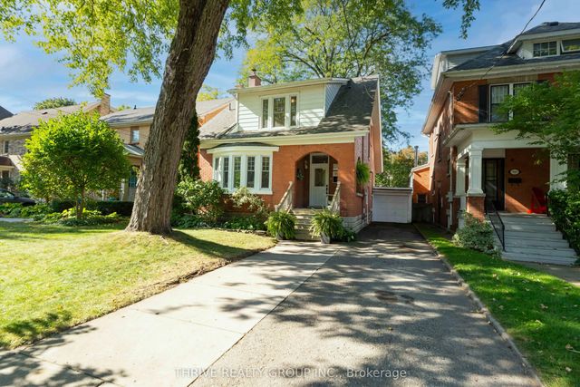 943 Waterloo Street, London East